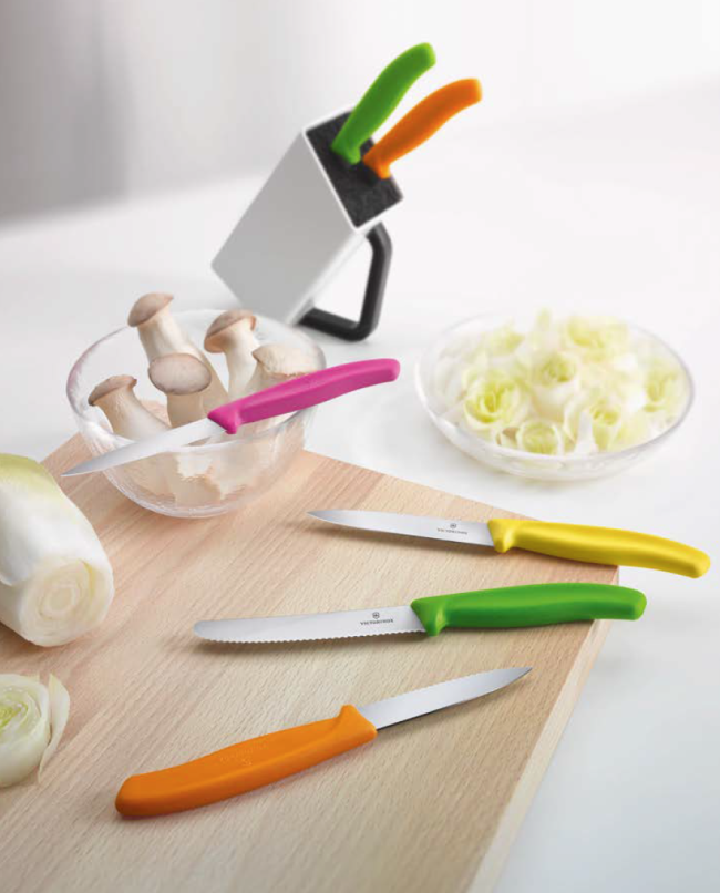 Swiss Classic Utility Block: Ceppo Bianco Con 6 Accessori Victorinox 5 Swiss Classic Utility Block: Ceppo Bianco Con 6 Accessori Victorinox - immagine 5